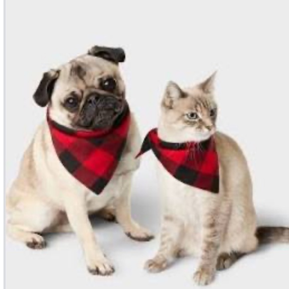 NEW BUFFALO CHECK PET DOG RED PLAID BANDANA HOLIDAY TARTAN DRESS SHIRT CLOTHES - Picture 1 of 9